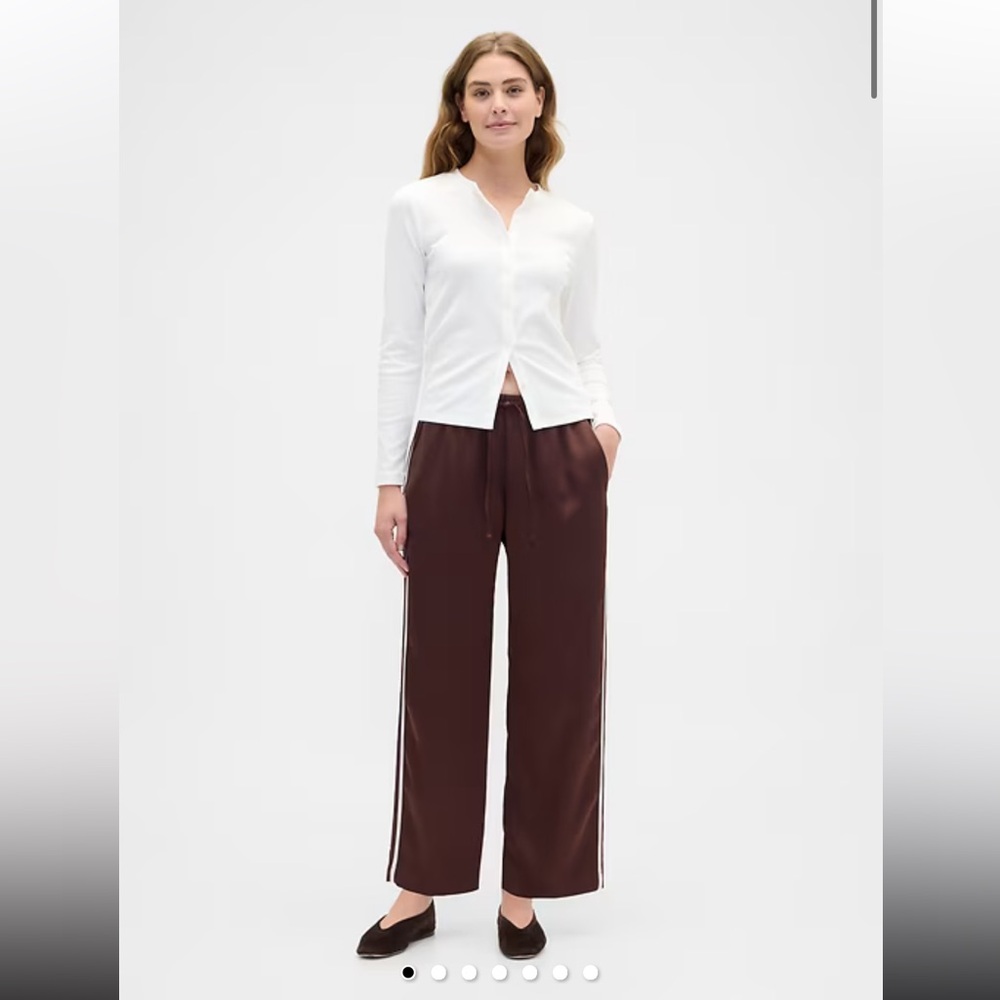 Relaxed Satin Straight Leg Pant